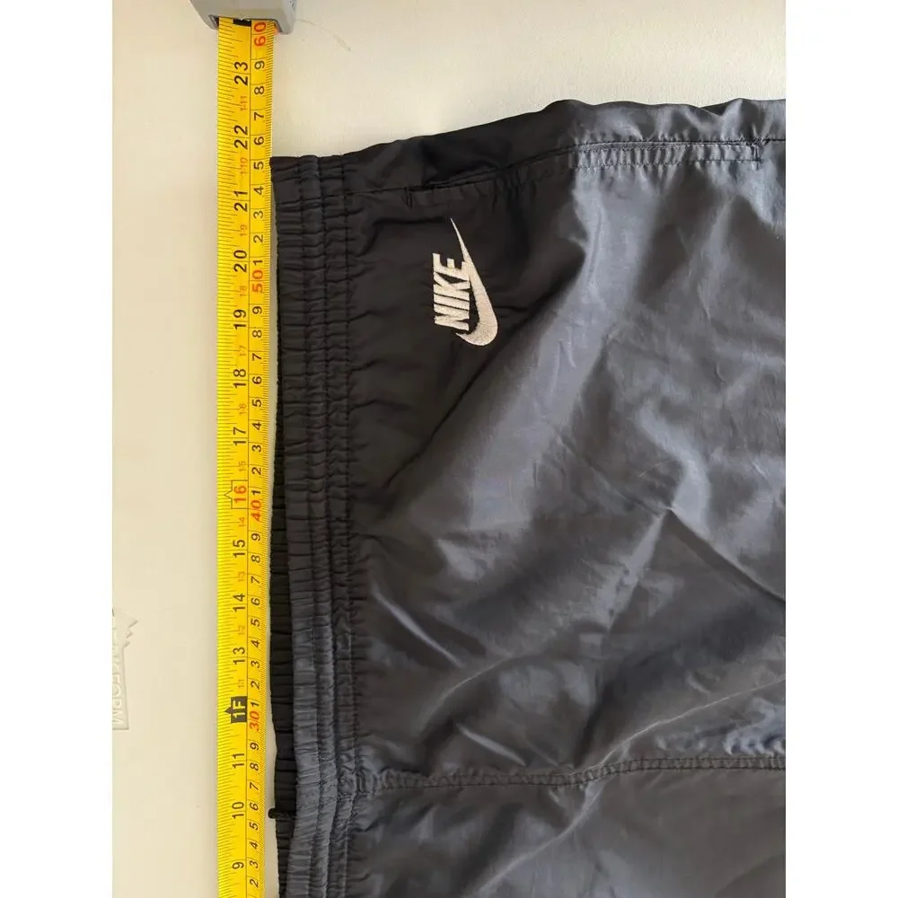 Vintage 90s Nike track pants retro streetwear sportswear sporty athletic outdoor